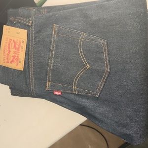 blue levis 501s